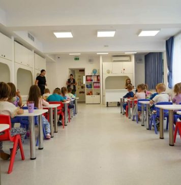 Lucrările de modernizare de la alte patru săli grădiniței din cadrul Școlii Gimnaziale nr. 88, finalizate