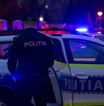 Alt șofer drogat provoacă un accident grav. Polițiștii au stabilit că tânărul are exercitarea dreptului de a conduce suspendată