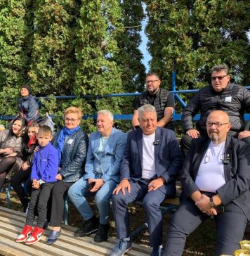 VIDEO/ Liderii PUSL Grațiela Gavrilescu și Cristian Popescu Piedone, la festivitatea de închidere a anului competițional ecvestru de la Baza Hipică “Virgil Bărbuceanu” din Piatra Neamț