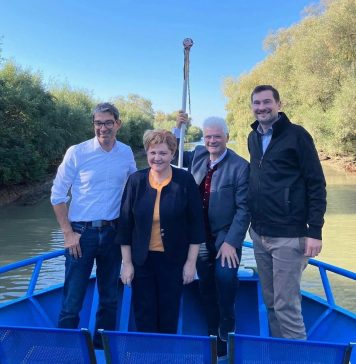 Oana Marciana Ozmen (PNL): Am vizitat Delta Dunării, împreună cu o delegație formată din parlamentari și alți oficiali din Republica Federală Germania, condusă de dr. Andre Baumann, Secretar de Stat în Ministerul Mediului