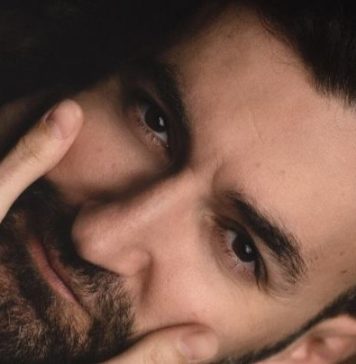 Theo Rose şi Smiley vor cânta la spectacolul de deschidere a Târgului de Crăciun din Craiova. Câți bani a alocat primăria pentru acest eveniment