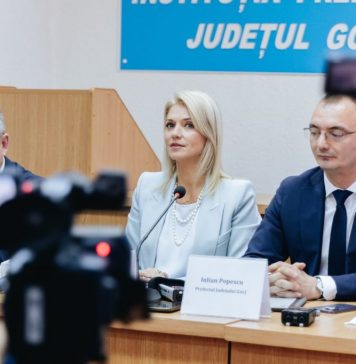Alina Gorghiu, în Gorj: Reiterez, în mandatul de ministră a justiției, voi sprijini și voi susține orice proiect care va rezolva în mod real provocările sistemului judiciar