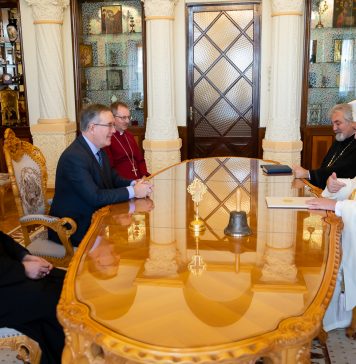 Ambasadorul Regatului Unit al Marii Britanii și Irlandei de Nord la București, în vizită de rămas bun la Patriarhia Română