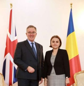 Ambasadorul Regatului Unit al Marii Britanii şi Irlandei de Nord în România, Andrew Noble, primit de ministrul Luminița Odobescu în vizită de rămas bun