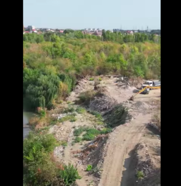 VIDEO/ 30.000 tone de gunoi au fost scoase de pe malul drept al Lacului Fundeni
