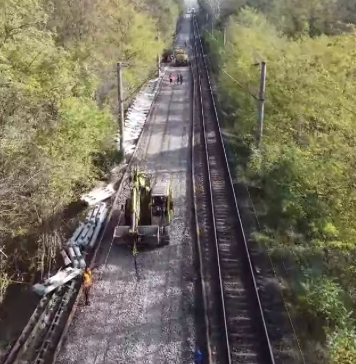Lucrările de reparaţii pentru creşterea vitezei de circulaţie a trenurilor pe intervalul Chiajna – Grădinari au ajuns la 50%