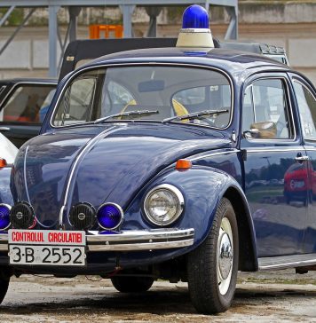 “Socialistele Orașului”, pe esplanada Operei Naționale București: O adevărată carte omagială a automobilismului românesc din anii 1947-1989