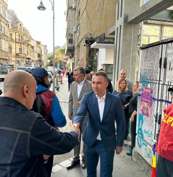 Ministrul Cercetării, după întâlnirea cu sindicaliştii din Poşta Română: Am avut o discuţie foarte bună / Nicio decizie legată de viitorul Poştei nu va fi luată decât în dialog tripartit