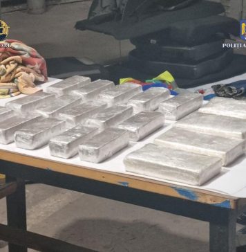 Traficanți de droguri reținuți în București, cu peste 4 kilograme de cocaină și 10 kilograme de heroină