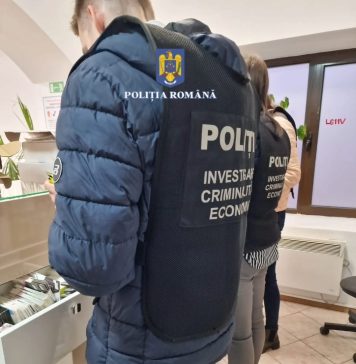 Percheziţitii la vânzătorii de produse contrafăcute