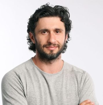 Actorul Dragoş Bucur: Nu mai am voie să spun ce gândesc, trebuie să-mi fie frică; Ni se bagă mereu în faţă „masca” siguranței