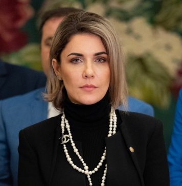 Proiect de lege AUR: Fotografierea buletinului de vot ar putea fi pedepsită cu închisoarea