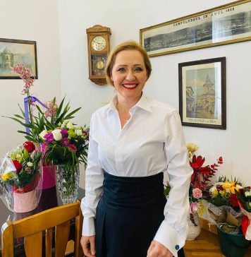 Elena Lasconi a votat ”DA” la referendumul pentru familia tradiţională: Eu sunt creştină, sunt ortodoxă şi consider că familia este formată dintr-o femeie şi un bărbat