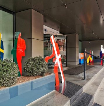 Reprezentanța Comisiei Europene în România găzduiește o expoziție de picturi realizate de persoane cu afecțiuni psihice