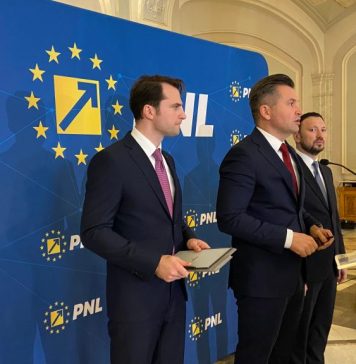 Sebastian Burduja preia interimar șefia PNL București. Lucian Bode, șef de campanie la europarlamentare