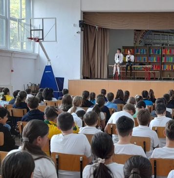 Peste 1.000 de elevi din şcoli din Sectorul 2 au participat la modulul educaţional „Stop Bullying!”