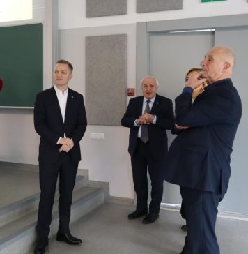 Secretarul de stat al Departamentului pentru Relația cu Republica Moldova (DRRM), Adrian Dupu, vizită la Universitatea Tehnică din Moldova