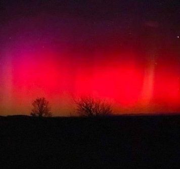 Aurora Boreală, pe cerul României, frumusețea din spatele poluării. Expert: „De asta s-a văzut de la noi”