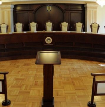 Curtea Constituţională a României discută legea liberalizării transportului public