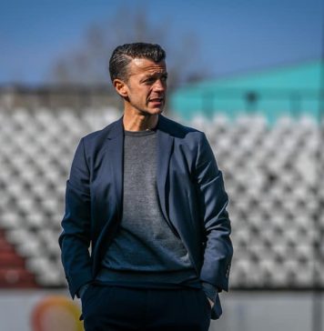 Fotbal: Clubul Dinamo anunţă rezilierea contractului cu antrenorul Ovidiu Burcă