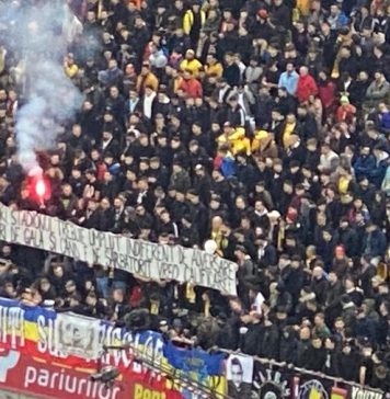 Fotbal: „Dragi spectatori, stadionul trebuie umplut indiferent de adversare. Nu doar la meciuri de gală și când e de sărbătorit vreo calificare” – mesajul celor de la UST către restul fanilor naţionalei