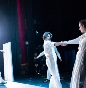 ICR organizează peste 30 de evenimente în străinătate cu ocazia Zilei Naţionale a României