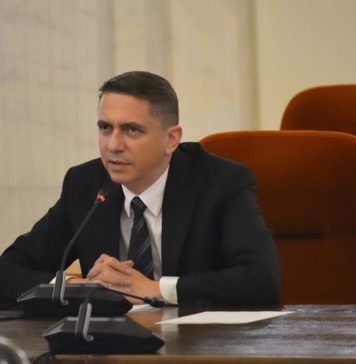 Expert în politici europene: USR „ridică întrebări cu privire la modul în care acest partid gestionează diversitatea de opinii”