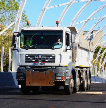 S-au făcut testele de rezistenţă la pasajul Europa Unită din Sectorul 4. Ar putea fi dat în folosință la sfârşitul acestei luni, spune primarul Băluță