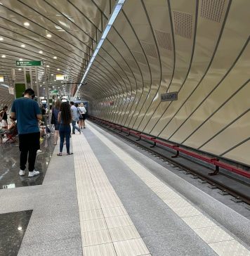 Staţia de metrou „Tudor Arghezi” va fi dată în folosinţă astăzi, parcarea are 350 de locuri
