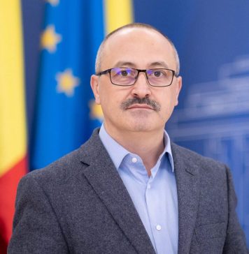 Antonel Tănase ( Forța Dreptei): La mulți ani, România! La mulți ani, prieteni! La mulți ani, români de pretutindeni!