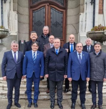 PNL ia fața USR: primarul cu cele mai mari șanse din Alba va fi candidatul liberalilor