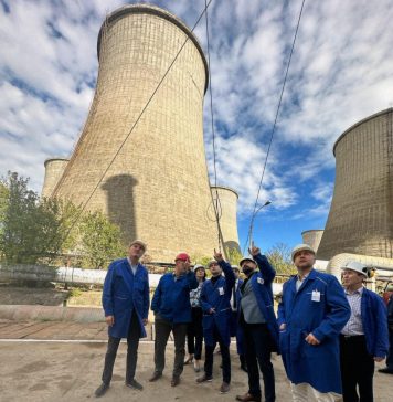 Investiție majoră pentru bucureșteni. Sebastian Burduja: “CET Titan este prima investiție majoră după 15 ani..căldură și apă caldă pentru cartierele Titan și Pantelimon, dar și energie electrică”