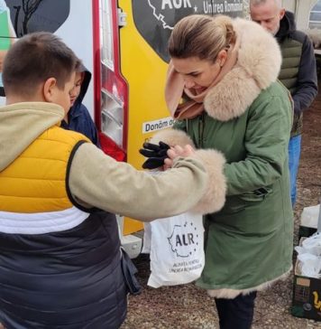 Gianina șerban (AUR): Mă simt plină de satisfacție pentru faptul că ieri am reușit să aducem un zâmbet și o mică bucurie celor peste 2500 de copii prezenți în Singureni la SingFest