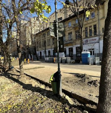 Primarul Nicuşor Dan anunţă lucrări de reparare a trotuarelor de pe Bulevardul Regina Elisabeta