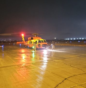 Video/ La baza IGAv a aterizat cel de-al 5 lea elicopter Black Hawk, destinat managementului situațiilor urgență