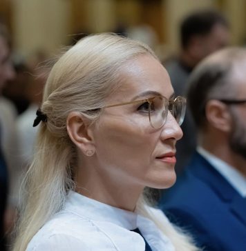 Ioana Ramona Bruynseels (AUR), despre ”Mini-Schengen”: O nouă promisiune în prag de an electoral; Politicienii noștri slugarnici au oferit aproape gratuit resursele naturale Austriei și acum așteaptă mila stăpânilor