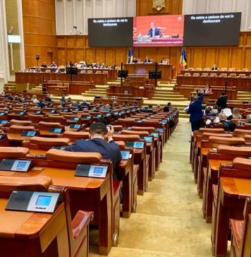 Camera Deputaților a respins inițiativele legislative ale UDMR privind autonomia Ținutului Secuiesc
