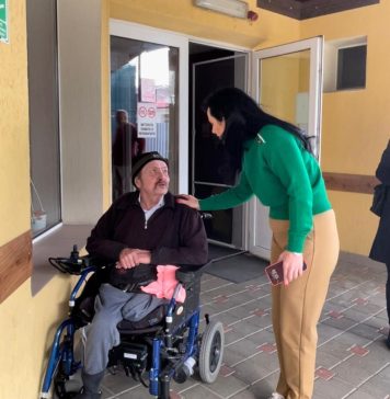 Ministrul Muncii, de Ziua Internaţională a Persoanelor cu Dizabilităţi: „Oameni care, prin tărie de caracter şi putere de luptă, ne oferă tuturor lecţii valoroase de viaţă”