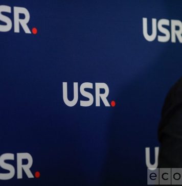 Proiect USR pentru a-i împiedica pe cei condamnați să fugă din țară