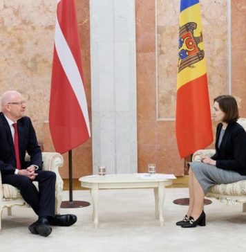 Maia Sandu a primit scrisorile de acreditare din partea a cinci noi ambasadori