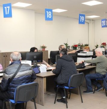 Cum îți poți plăti taxele în Sectorul 2. Peste 4.300 de contribuabili şi-au plătit deja taxele şi impozitele pe 2024