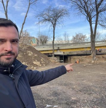 Candidatul AUR la Primăria Capitalei, Mihai Enache, a inaugurat „Muzeul Risipirii Banului Public”din Bucureşti