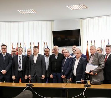 Mihai Weber, liderul PSD Gorj: CONTINUĂM! MILIOANE de lei pentru VĂGIULEȘTI-GORJ!