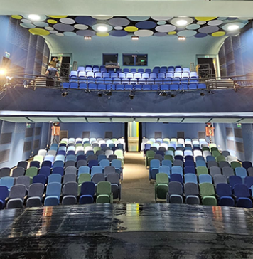 Teatrul Ion Creangă se întoarce acasă, la Sala Mare!