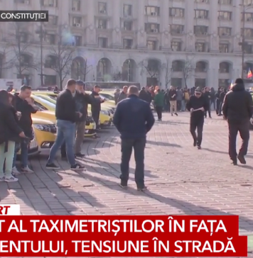 NEWS ALERT Protest al taximetriștilor, în Piața Constituției. Se cere fiscalizarea Bolt și Uber