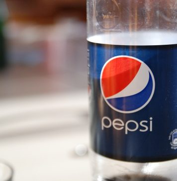 Războiul preţurilor/ Carrefour nu mai vinde produsele PepsiCo, în Franţa, din cauza scumpirilor