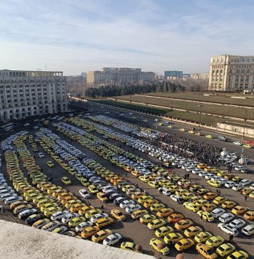 Taximetriștii amenință că vor intra în greva foamei, dacă nu le sunt soluţionate revendicările