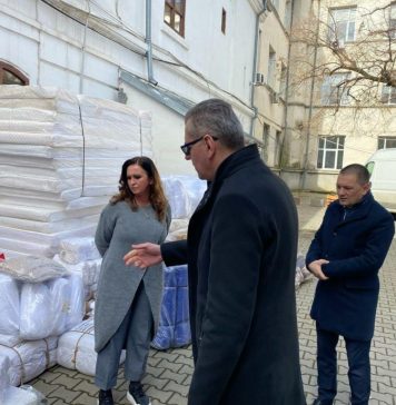 Natalia Intotero: Am dat startul campaniei de distribuție a paturilor, saltelelor, lenjerilor de pat și obiectelor de îmbrăcăminte, destinate copiilor şi tinerilor instituţionalizaţi