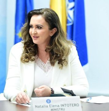 Natalia Intotero, ministrul Familiei, discuții cu Anna Riatti, reprezentanta UNICEF în România, despre programul care prevede construcția de centre de zi pentru copii din fonduri PNRR