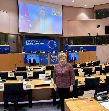 Oana Marciana Ozmen (PNL), la evenimentul „A Social Market Economy That Cares”, organizat de Grupul Partidului Popular European din Parlamentul European